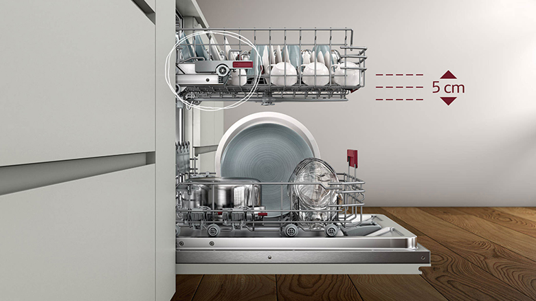 Máy rửa bát Bosch SMS4HAW48E có giỏ kéo linh  hoạt