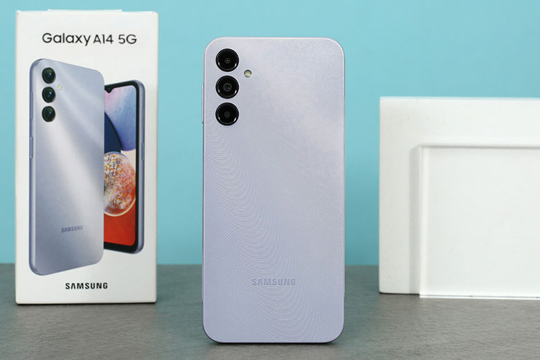 Điện thoại Samsung Galaxy A14 5G 4GB/128GB Bạc - Thiết kế trẻ trung